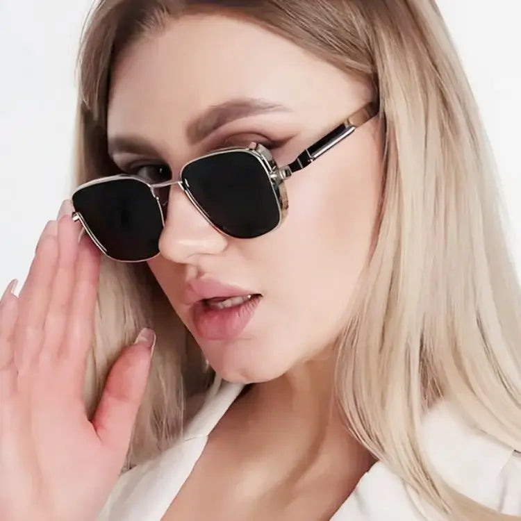 Polarized Sunglasses for Men Anti-UV Driving Glasses Fashion Metal Punk Style Sunglasses with Spring Hinges Women Eyepiece
